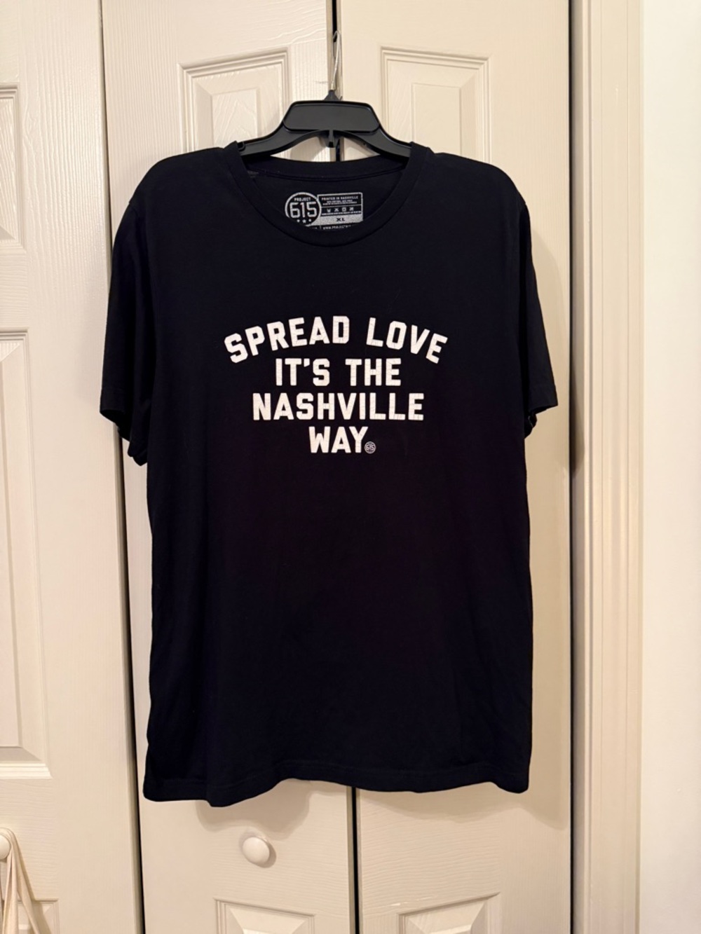 Project 615 Black Graphic Tee - 'Spread Love It's The Nashville Way' EUC